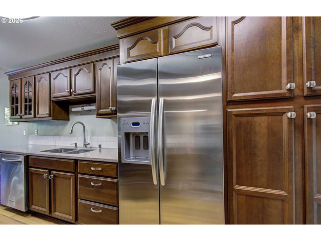 5585 E EVERGREEN Blvd 5302, Vancouver, WA 98661