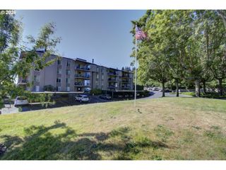5585 E EVERGREEN Blvd 5302, Vancouver, WA 98661
