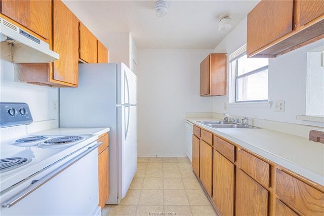 1107 Verde Drive 8, Bryan, TX 77801