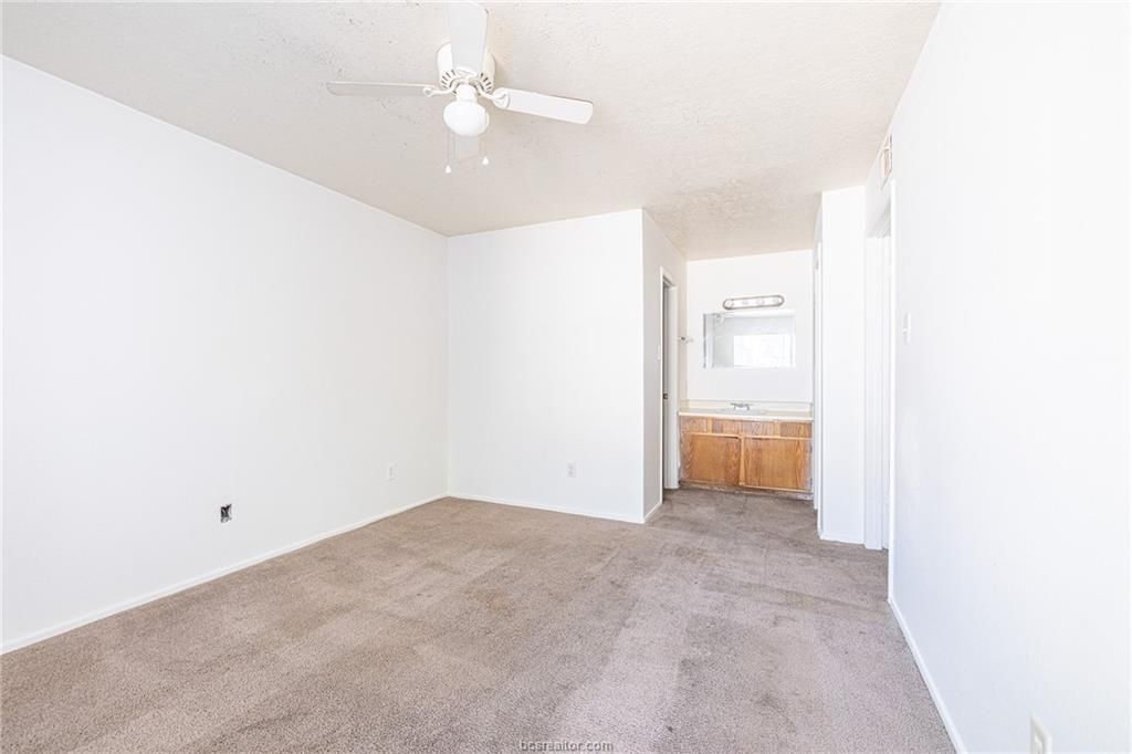 1107 Verde Drive 8, Bryan, TX 77801 — photo 5