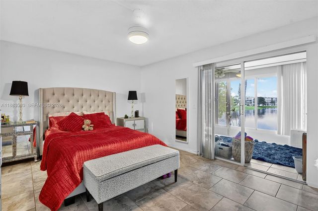 2009 N Farnham N 2009, Deerfield Beach, FL 33442