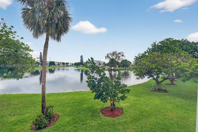2009 N Farnham N 2009, Deerfield Beach, FL 33442
