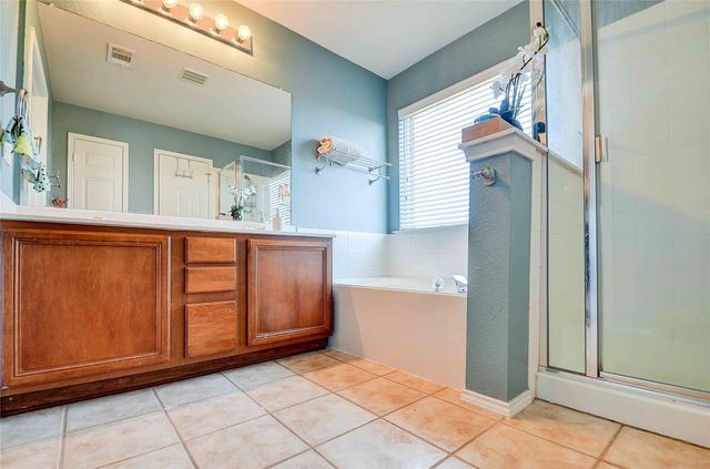 3609 Silverio Trail, Bedford, TX 76021