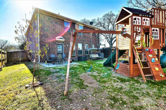 3609 Silverio Trail, Bedford, TX 76021