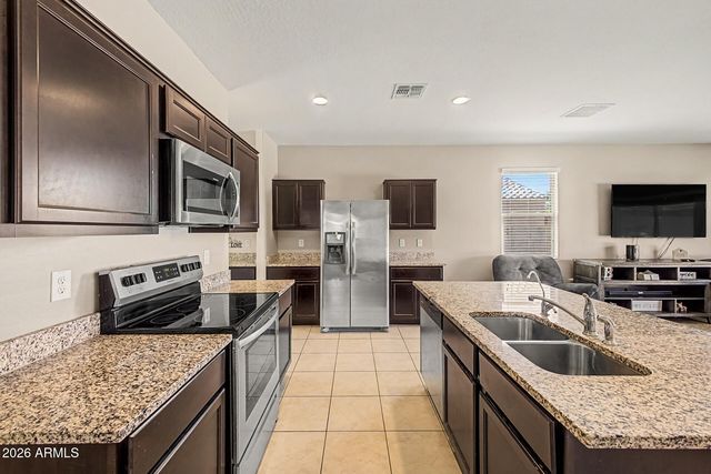 11184 E SUNFLOWER Court, Florence, AZ 85132