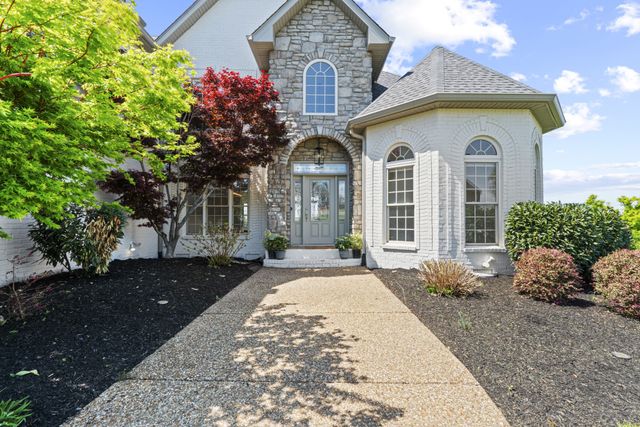 600 Mossy Pt, Mount Juliet, TN 37122