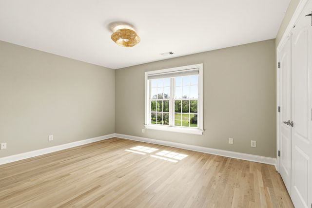 600 Mossy Pt, Mount Juliet, TN 37122