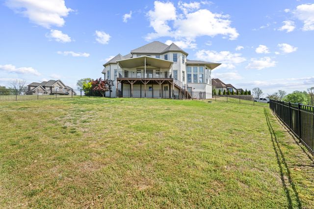 600 Mossy Pt, Mount Juliet, TN 37122