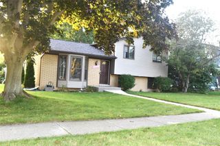 50555 Helmandale Street, Chesterfield Township, MI 48047