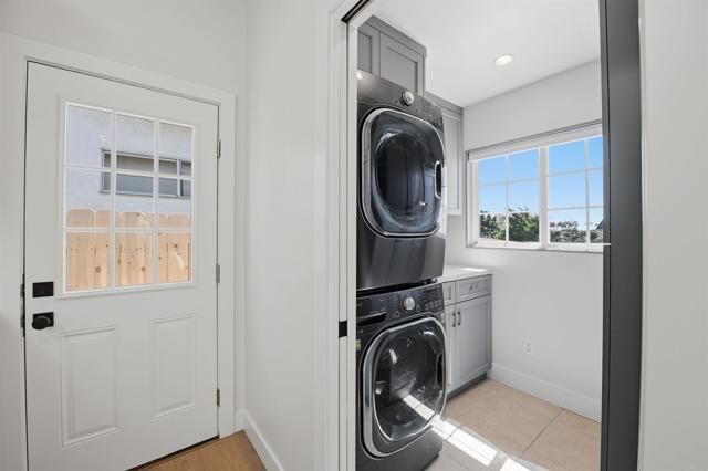 1457 Kurtz Street, Oceanside, CA 92054