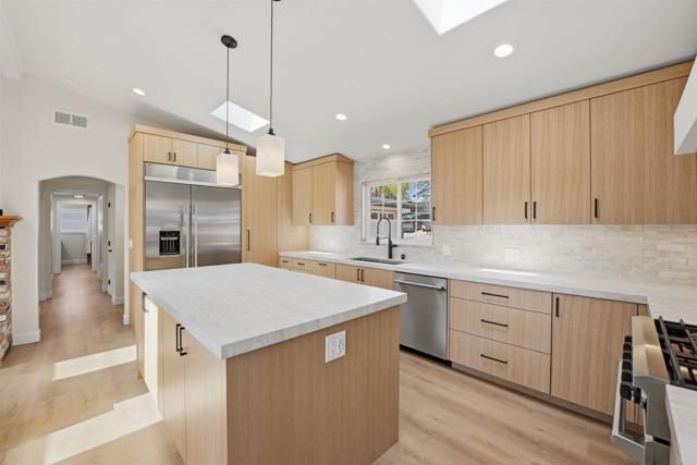 1457 Kurtz Street, Oceanside, CA 92054