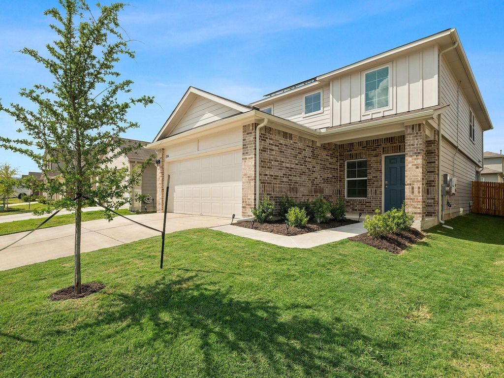 19104 Romano DR, Elgin, TX 78621
