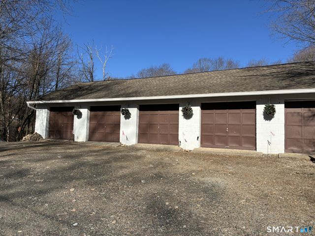 92A Huntingtown Road, Newtown, CT 06470
