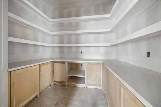 9907 Warwana Road, Houston, TX 77080