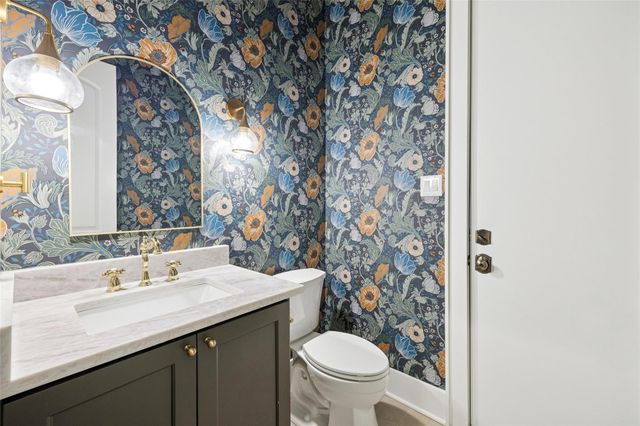 9907 Warwana Road, Houston, TX 77080