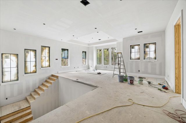 9907 Warwana Road, Houston, TX 77080