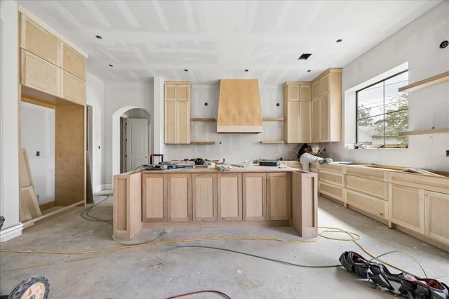 9907 Warwana Road, Houston, TX 77080