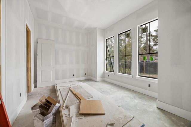 9907 Warwana Road, Houston, TX 77080