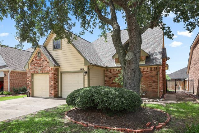 1418 Garden Park Drive, Deer Park, TX 77536