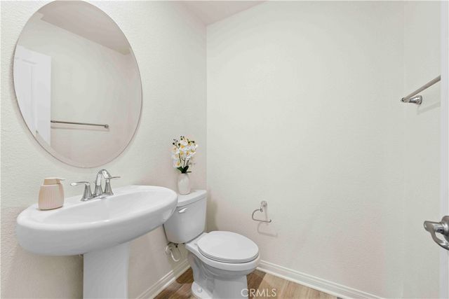 10618 Paramount, Downey, CA 90241
