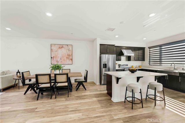 10618 Paramount, Downey, CA 90241