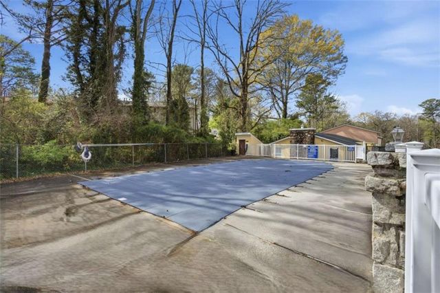 2388 Lawrenceville Highway D, Decatur, GA 30033