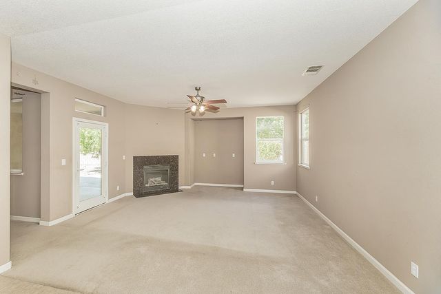 645 Serena Avenue, Clovis, CA 93619