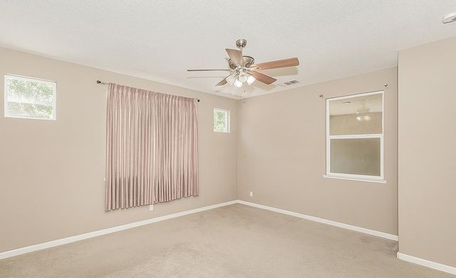645 Serena Avenue, Clovis, CA 93619