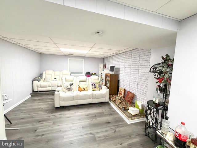 2712 OMISOL RD, Woodbridge, VA 22192