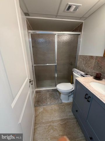 2712 OMISOL RD, Woodbridge, VA 22192