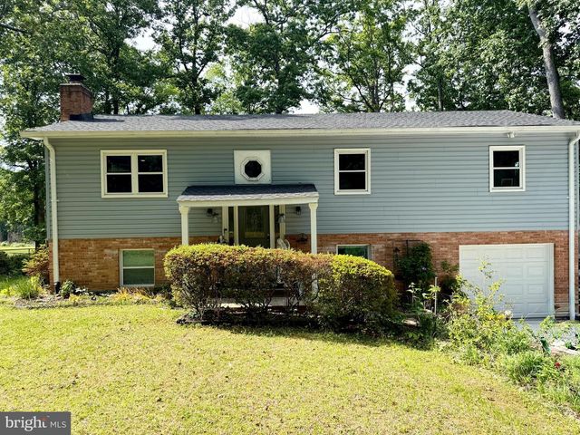 2712 OMISOL RD, Woodbridge, VA 22192