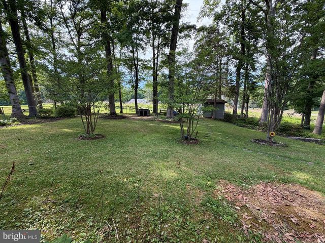 2712 OMISOL RD, Woodbridge, VA 22192