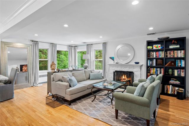 1108 Post Road, Scarsdale, NY 10583