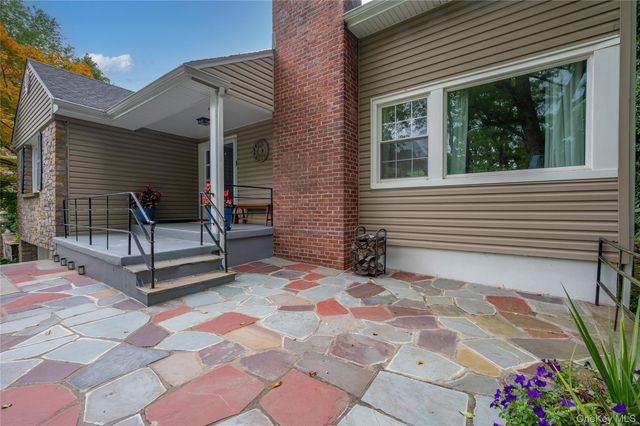 1108 Post Road, Scarsdale, NY 10583