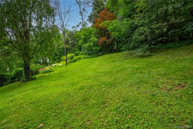 1108 Post Road, Scarsdale, NY 10583