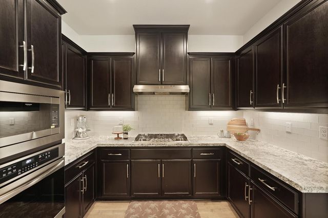 1847 Outrigger Ln, Lathrop, CA 95330