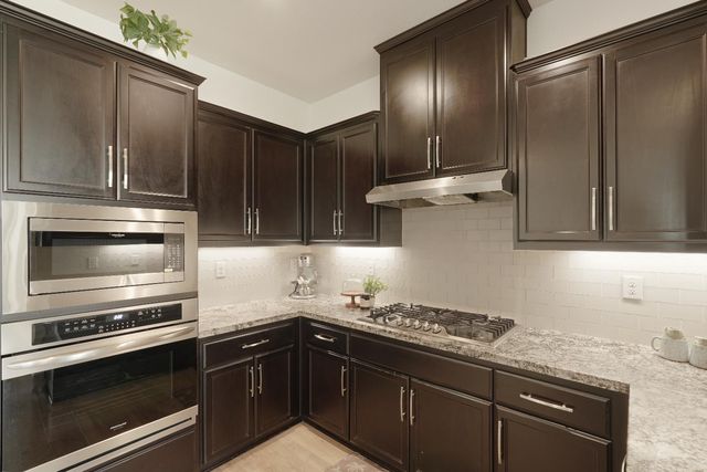 1847 Outrigger Ln, Lathrop, CA 95330