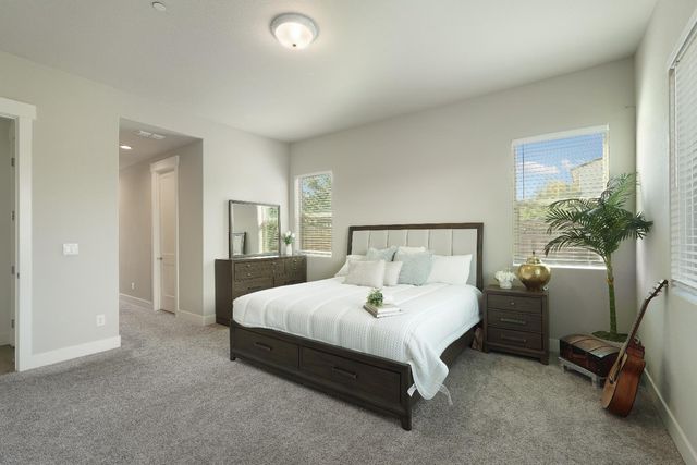 1847 Outrigger Ln, Lathrop, CA 95330