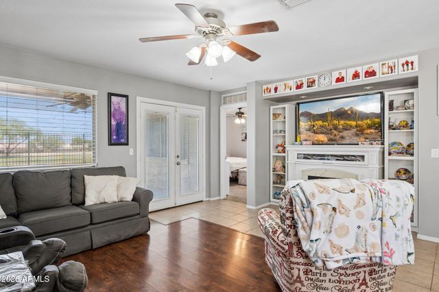 30309 N CORAL BEAN Drive, San Tan Valley, AZ 85143