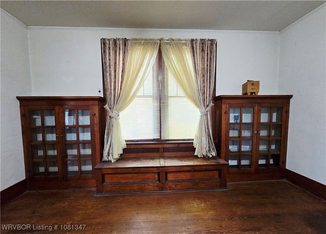 313 W Main Street, Paris, AR 72855