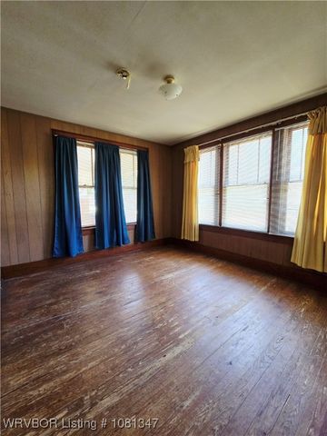 313 W Main Street, Paris, AR 72855