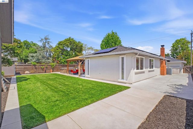 37933 Granville Dr, Fremont, CA 94536