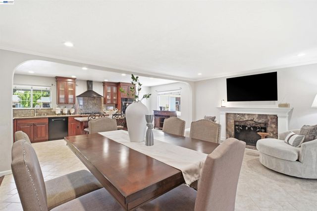 37933 Granville Dr, Fremont, CA 94536