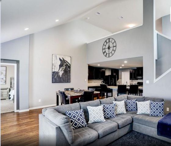 1 Rodeo Bend Drive, Manvel, TX 77578