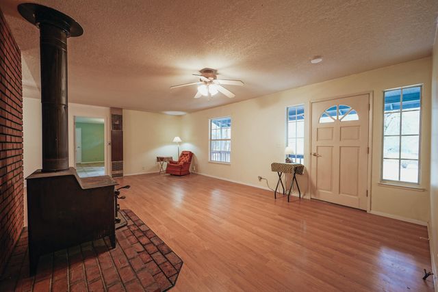 51 Pleasant Drive, Lewiston, CA 96052