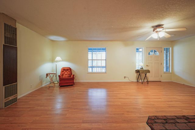 51 Pleasant Drive, Lewiston, CA 96052