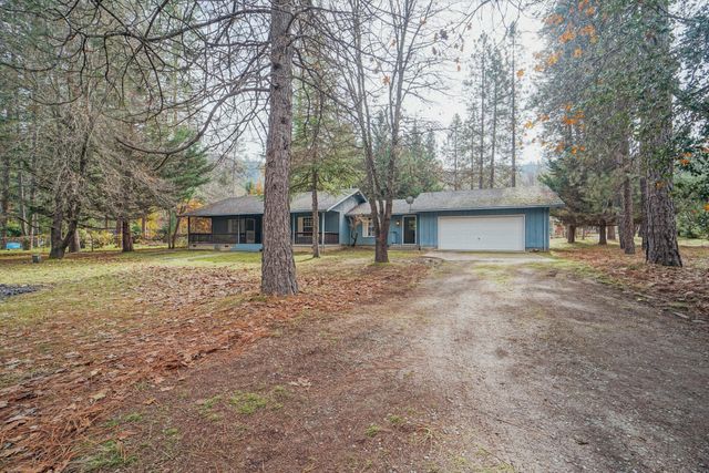 51 Pleasant Drive, Lewiston, CA 96052