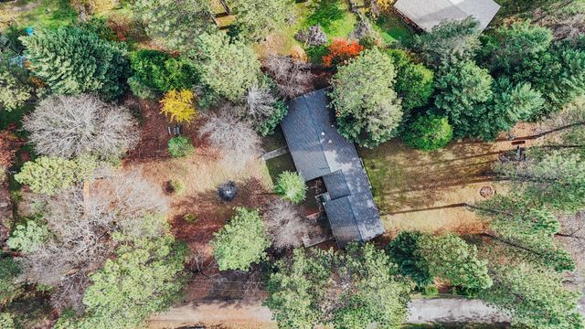 51 Pleasant Drive, Lewiston, CA 96052