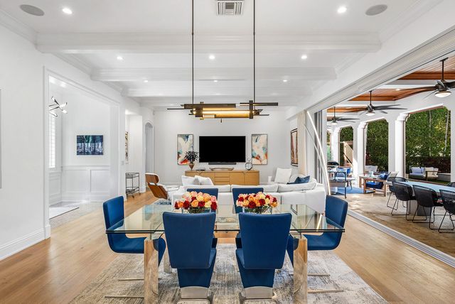 1041 Seaspray Avenue, Delray Beach, FL 33483