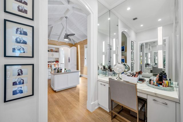 1041 Seaspray Avenue, Delray Beach, FL 33483